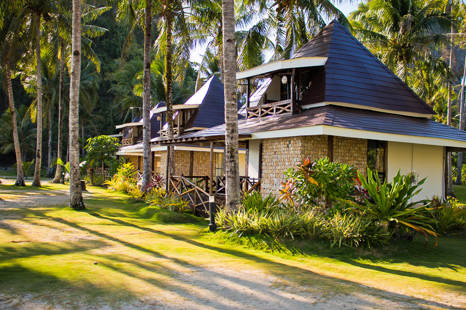 Caluwayan Palm Island Resort